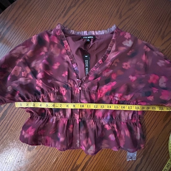 NEW Steve Madden Top M Hollis Pink Multicolor Muted Peplum Bishop Sleeves Button - Picture 10 of 11